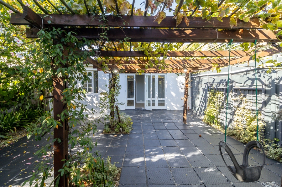 To Let 2 Bedroom Property for Rent in Claremont Western Cape